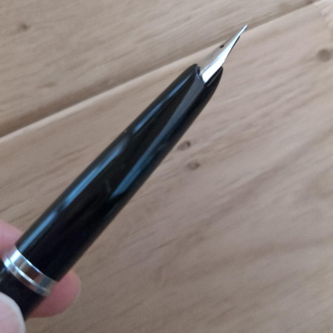 GW値下げ【廃盤品/希少】 パイロット 万年筆 エリートペン先14K-585