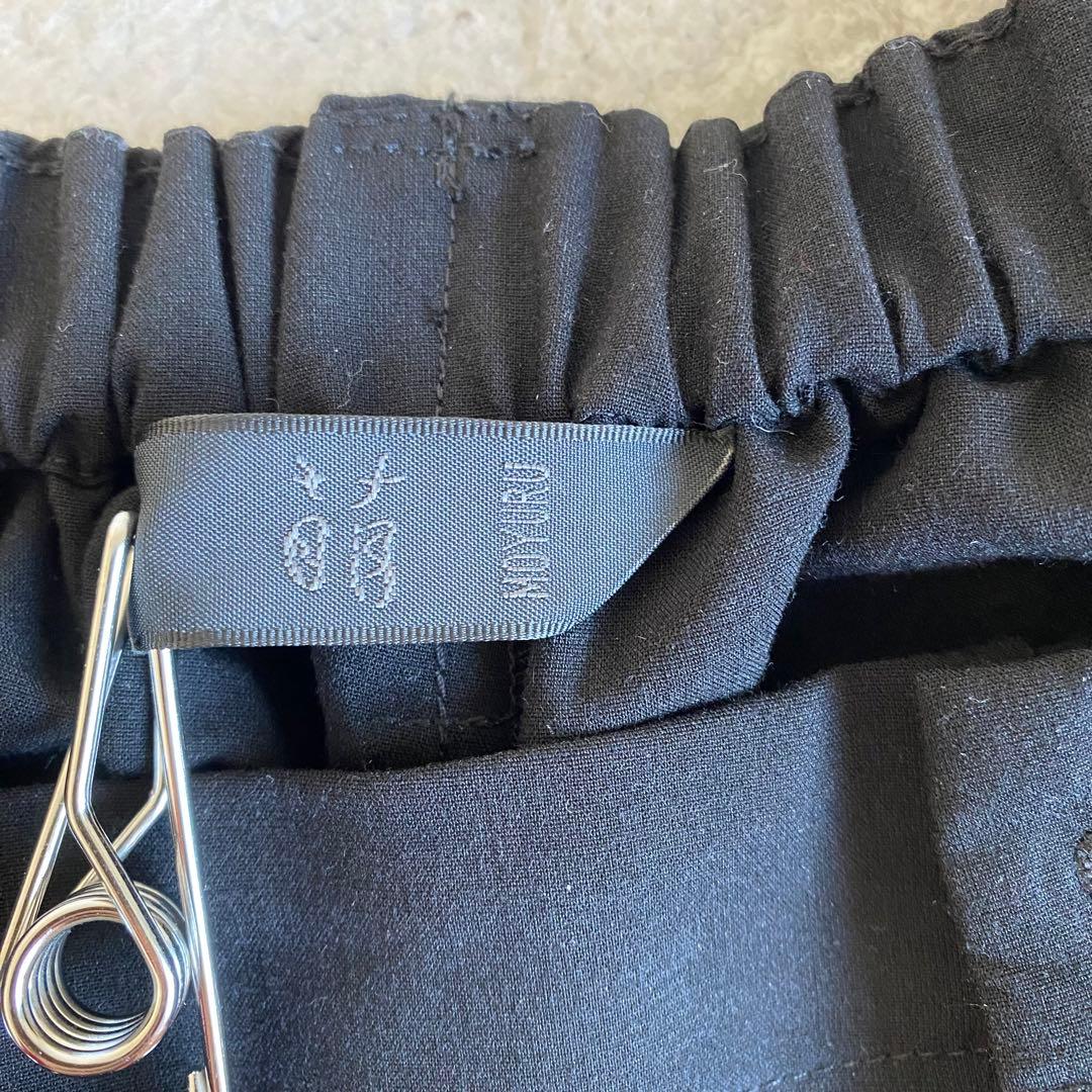 【萌/MOYURU】ワイドパンツ　モダン　【M〜L】クロップド　パネル　ガウチョ