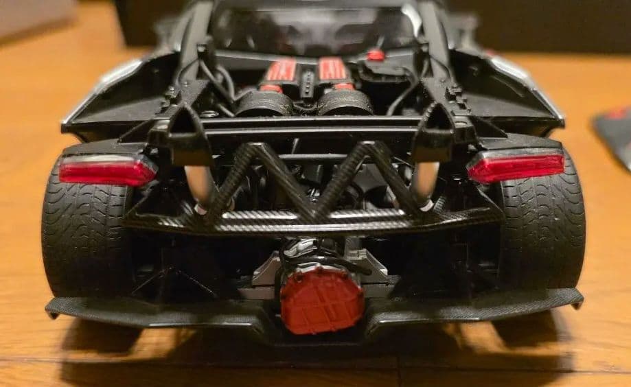 AUTOART ランボルギーニ　セストエレメント(カーボングレー) 1/18