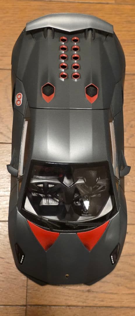 AUTOART ランボルギーニ　セストエレメント(カーボングレー) 1/18