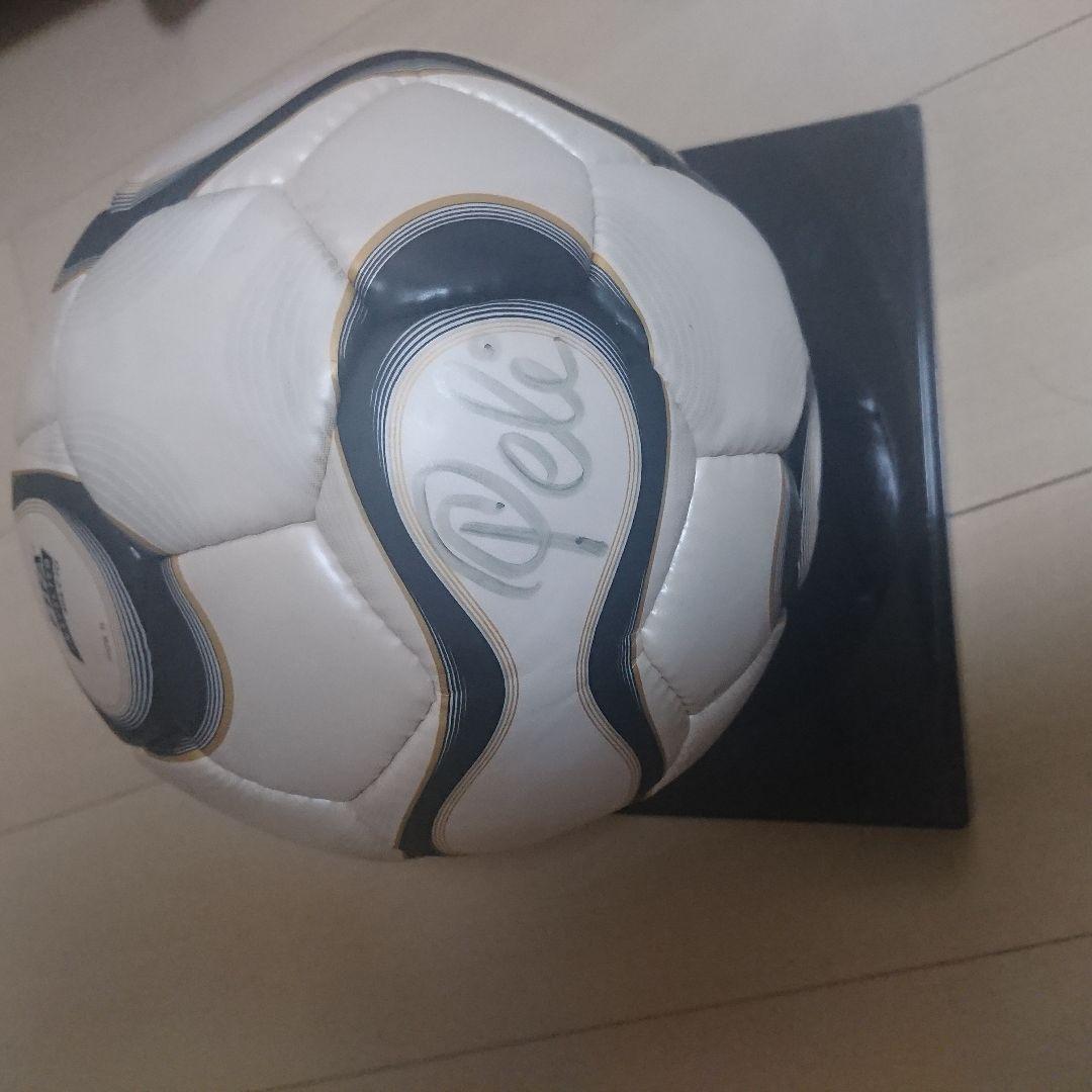 ペレ サインボール