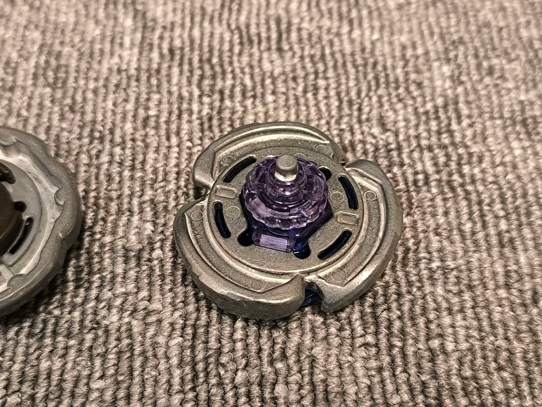 ベイブレード 3個セット｜バーンキャンサー／ロックエスコルピオ／スクリューカプ…