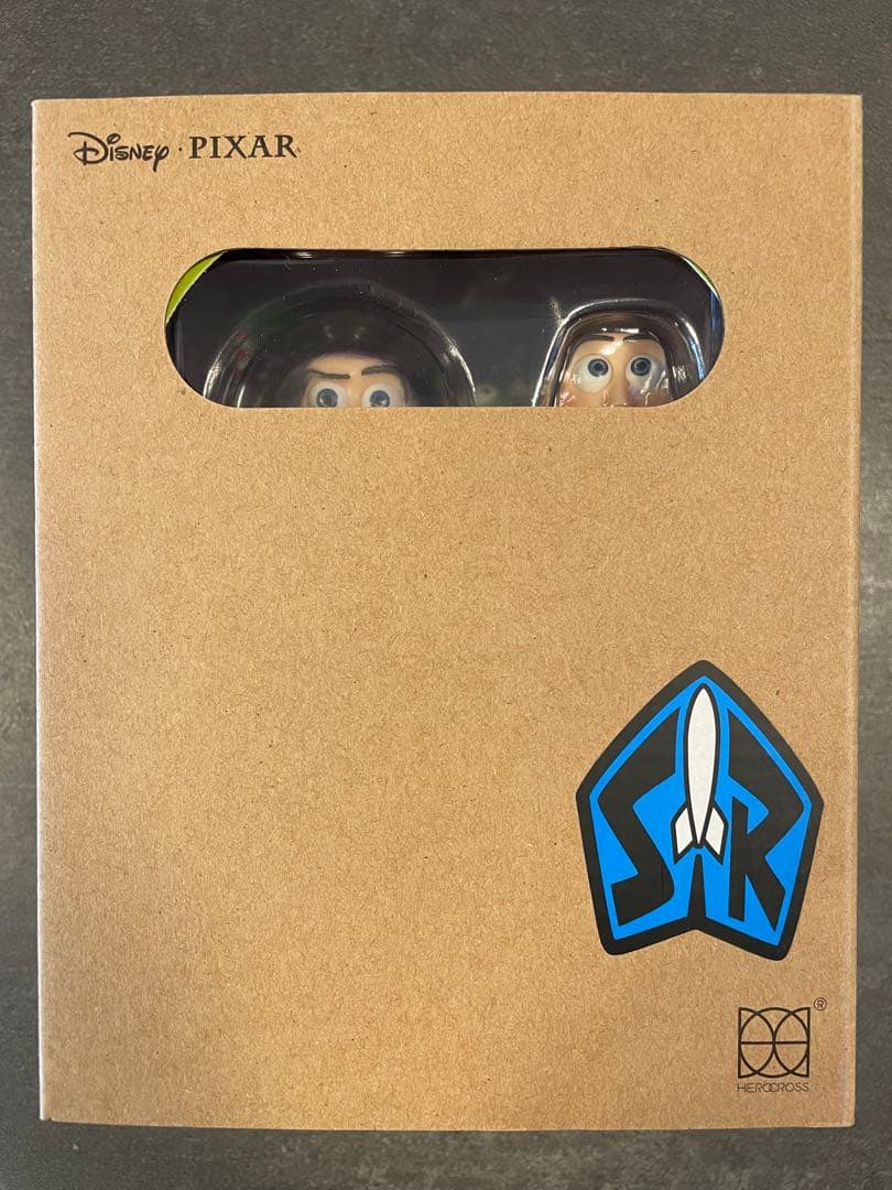 トイストーリー HEROCROSS バズ ウッディ　ジェシー　フィギュア　海外