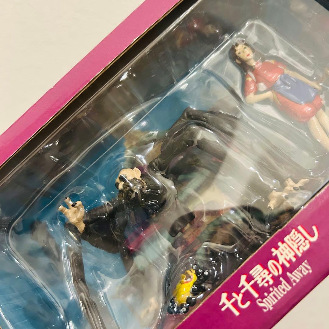 廃盤 レア 未開封 千と千尋の神隠し フィギュア ジブリ