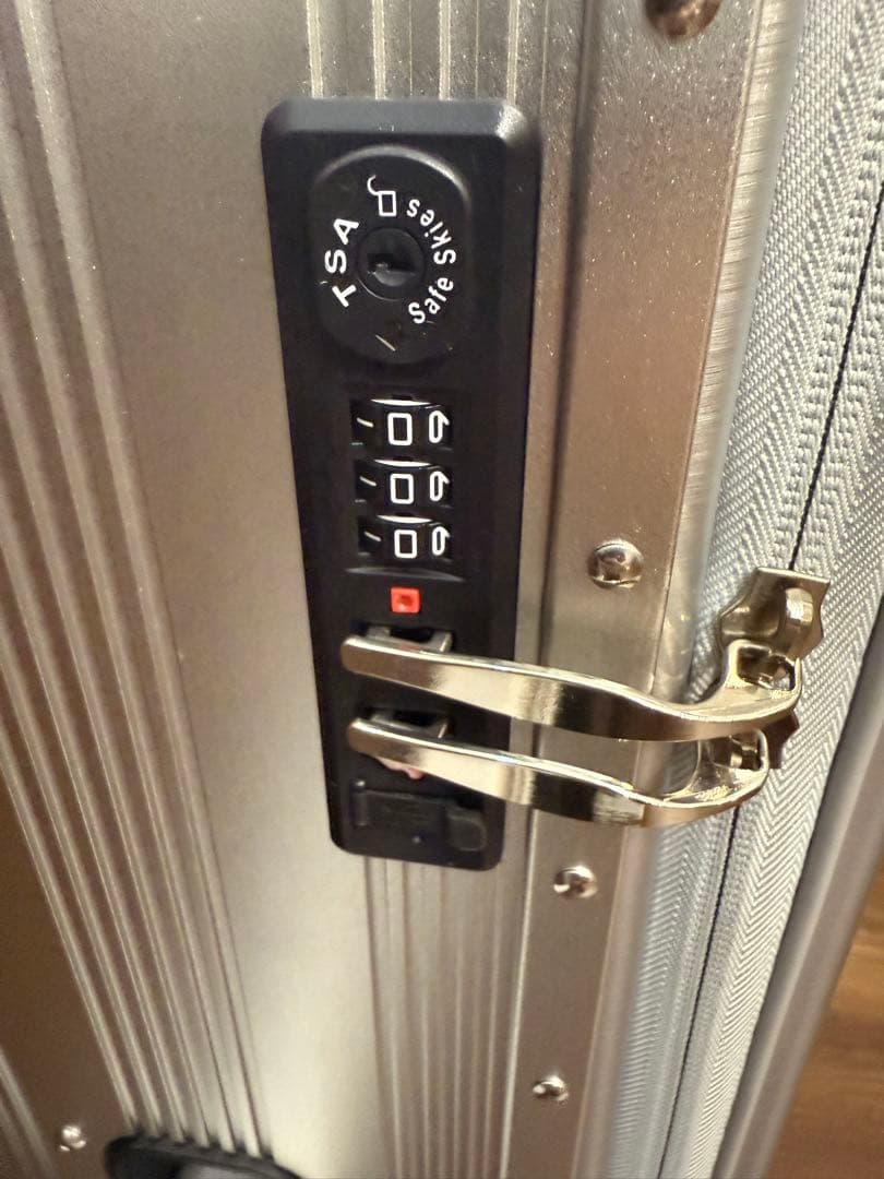 Airwheel スーツケース SE3 容量20L バッテリー(2個付)