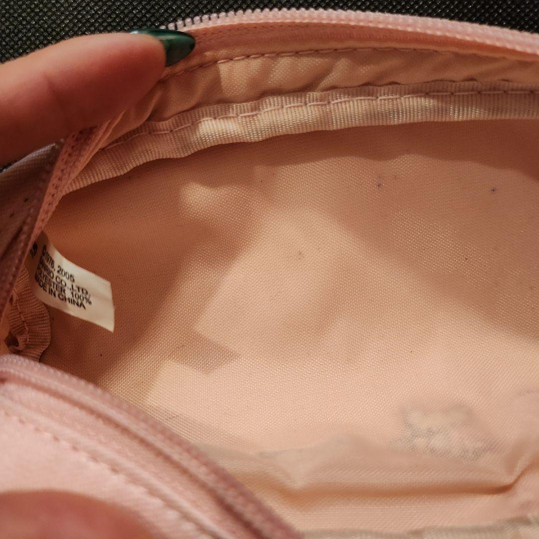 2005年製 海外限定 ハローキティ モモベリー ペンケース