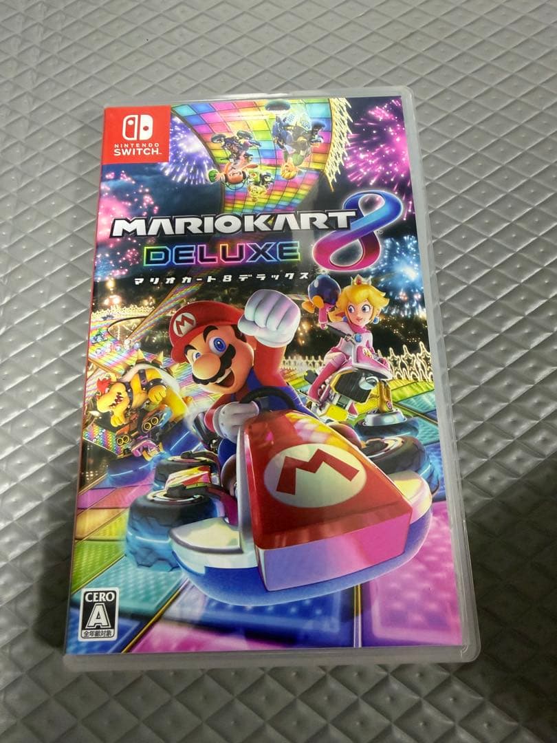 Nintendo Switch本体　ゲーム(4本)、SDカード、ケース付きセット