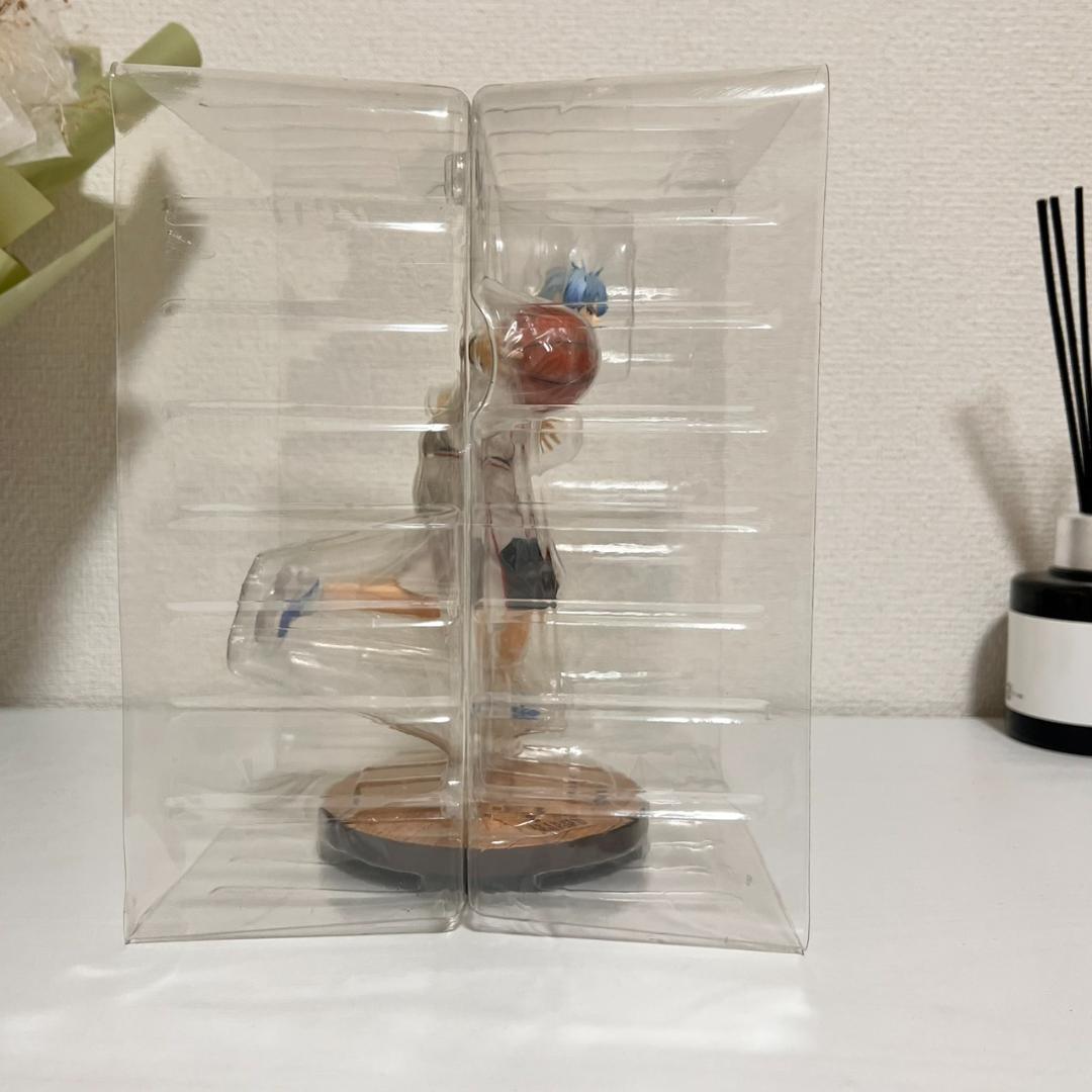 【未使用品】黒子のバスケ 黒子テツヤ フィギュア メガハウス