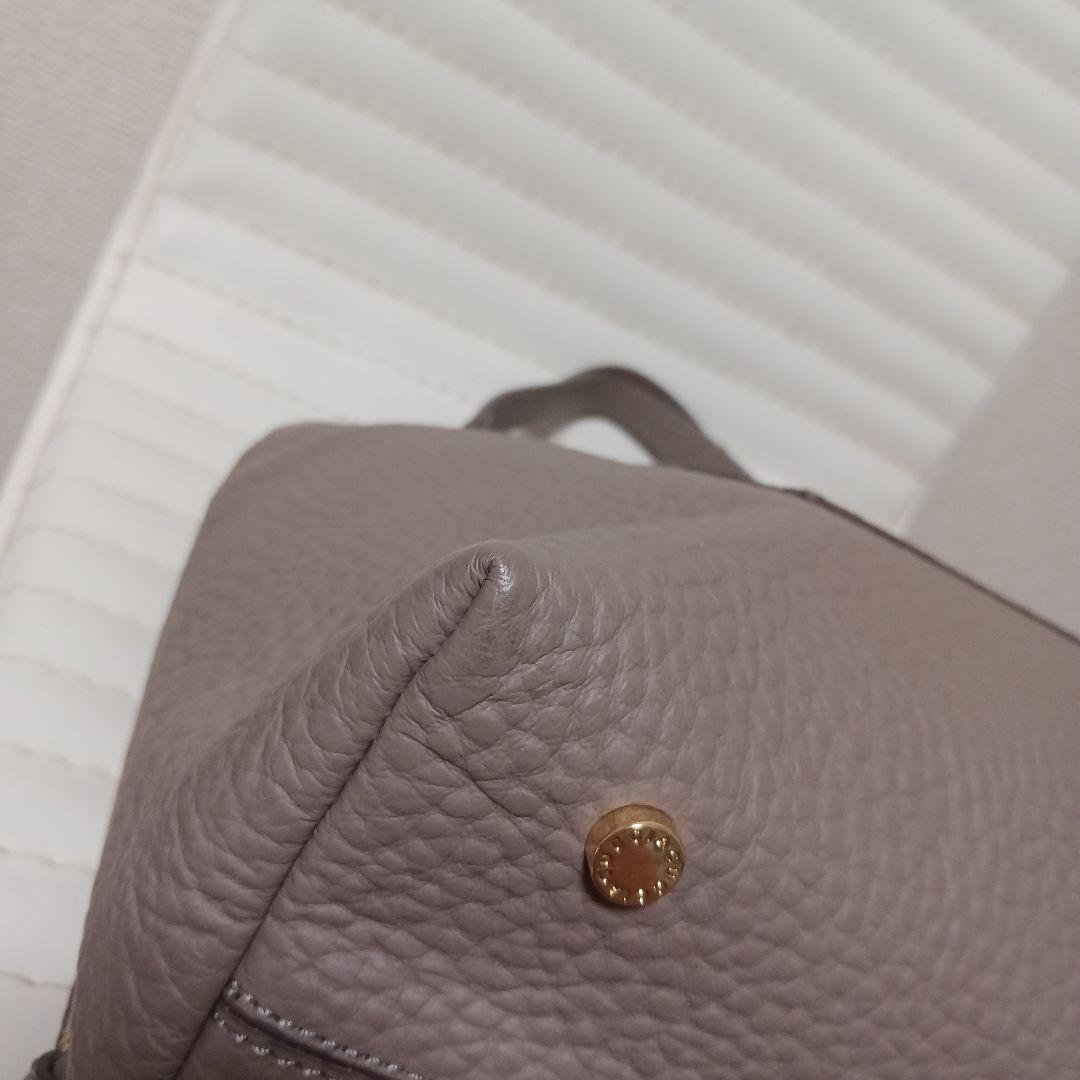 2974【極美品・保存袋付】IACUCCIギブリレザートート　グレージュ　M