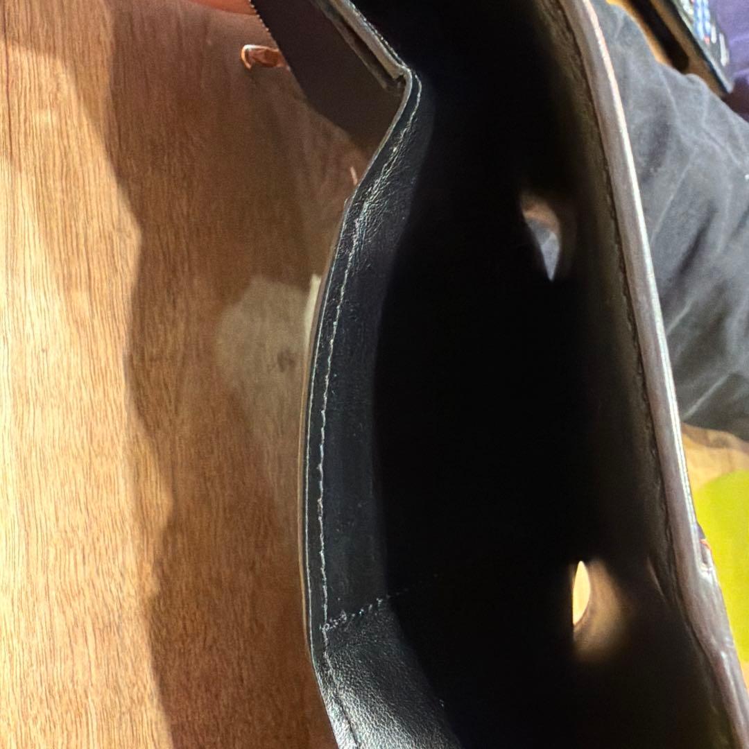 ルイヴィトン ポルトフォイユ ドーフィーヌ