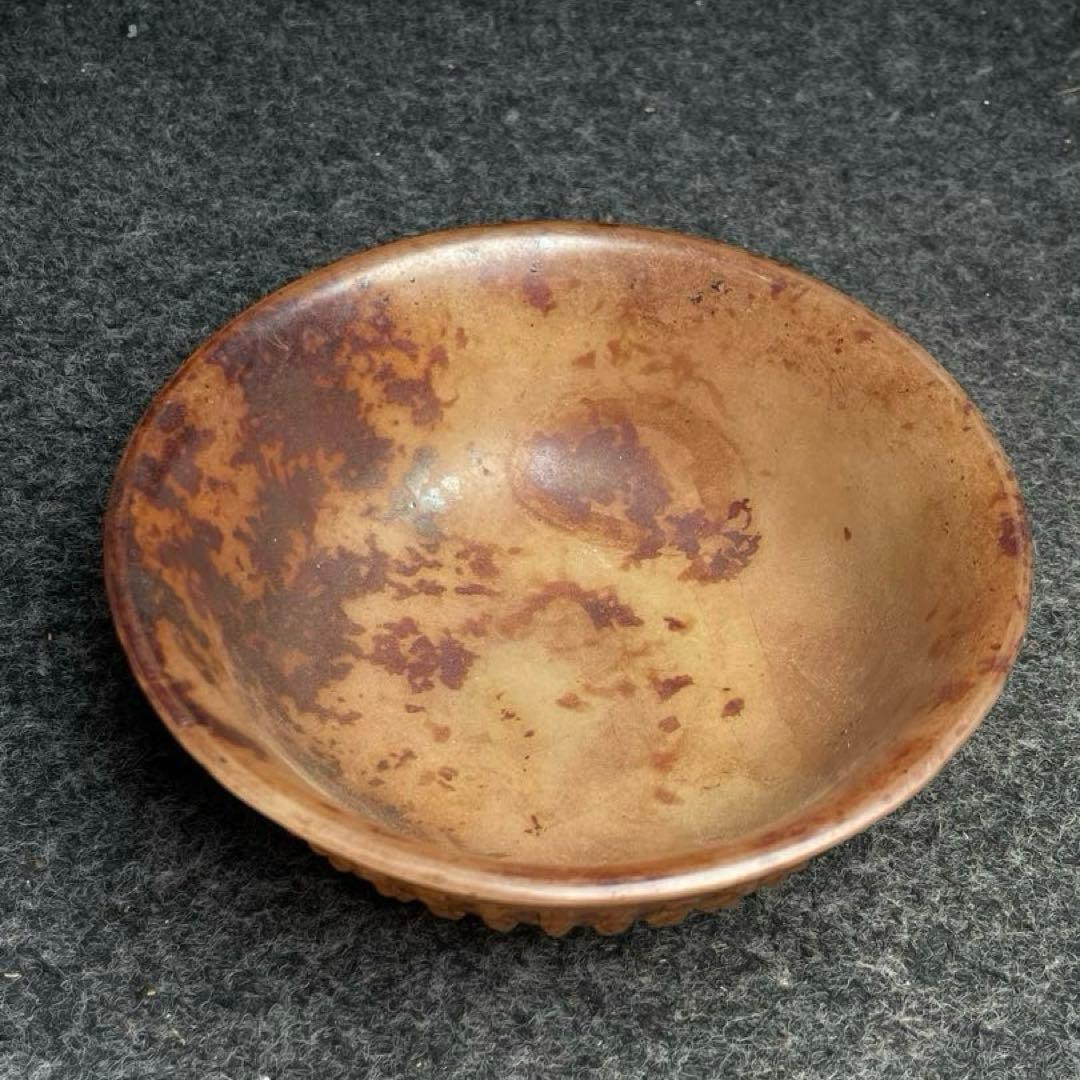 旧蔵　珍品　高古玉 ハリネズミ模様彫刻　茶碗　時代物　アンティーク　文房具収蔵品