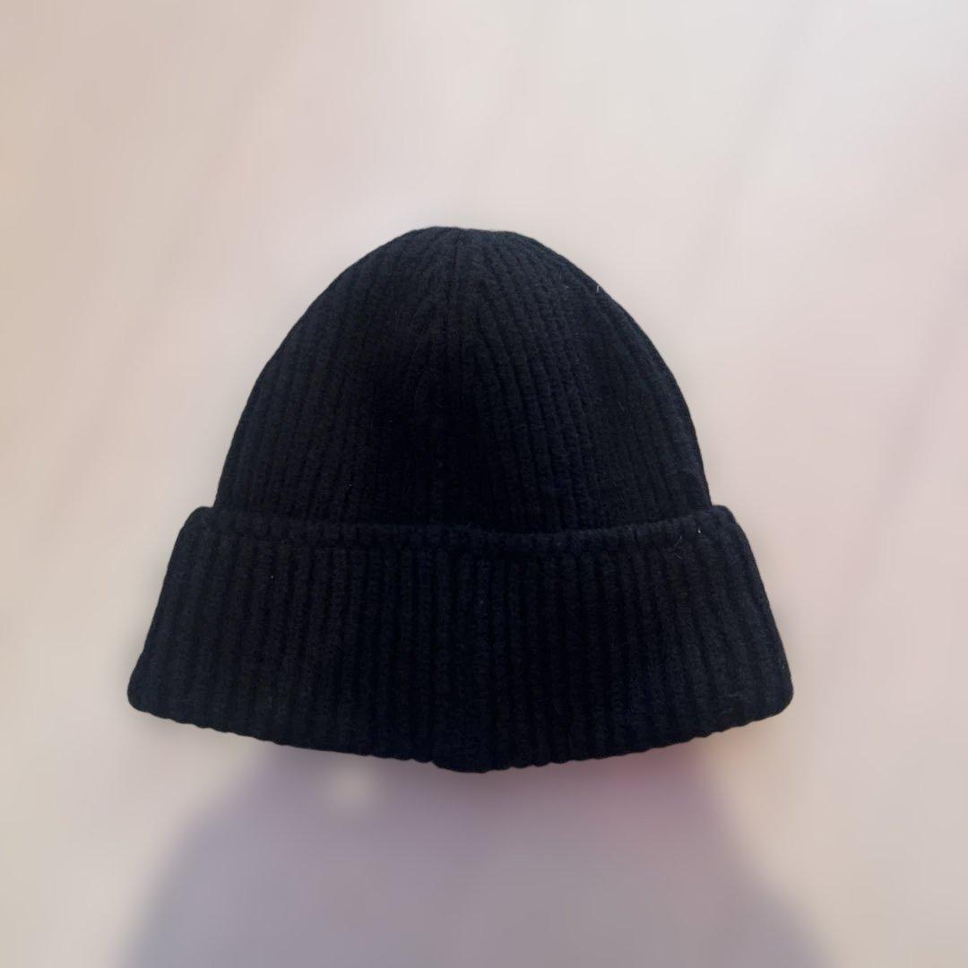 PRADA ブラックニット帽