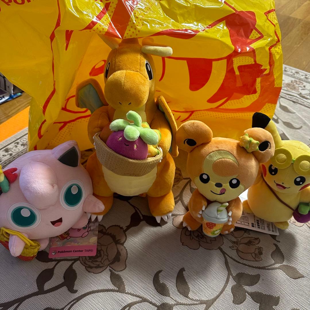 ポケモンセンター　台北　限定ぬいぐるみセット