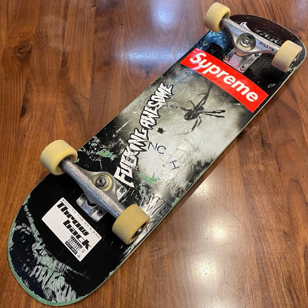 ファッキンオーサム　スピットファイア　スケボー　インディペンデント　コンプリート