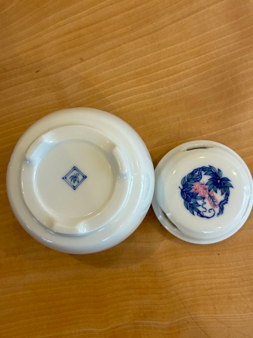 香蘭社 有田焼 香炉 総手書き 染錦模様 共箱 共布