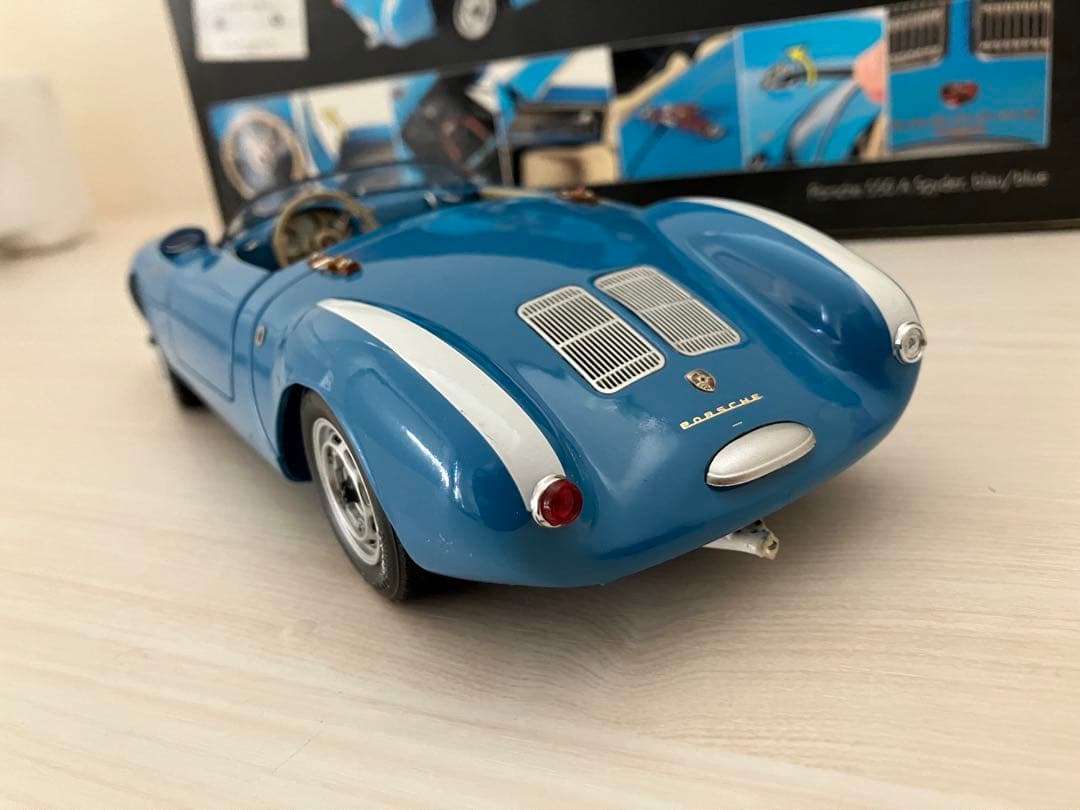 1/18 Schuco ポルシェ 550A スパイダー