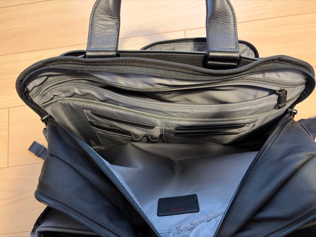 【TUMI ALPHA スリーウェイブリーフ】