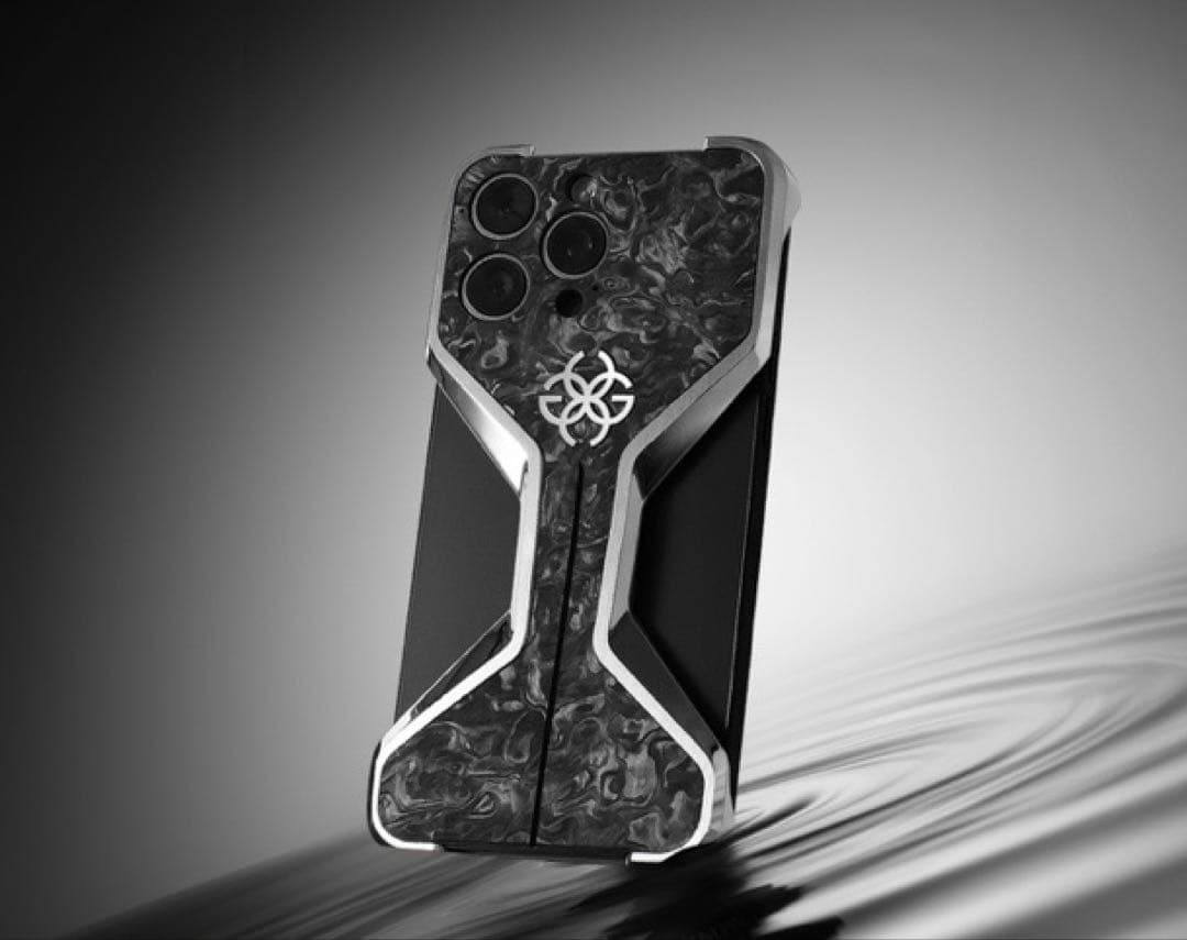 新品未使用　希少完売モデル　ゴールデンコンセプトiPhone ケース