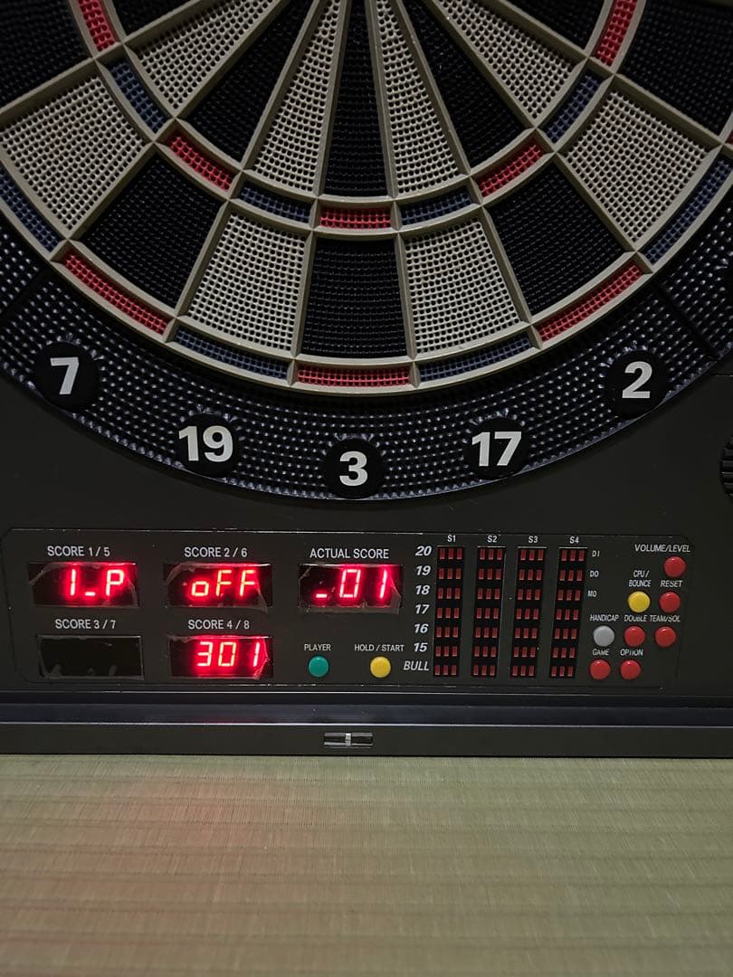 ダーツボード　BLITZERブリッツァー　BD-4 稼働品