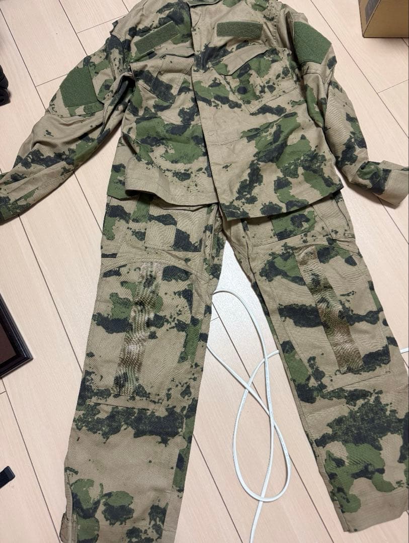 ロシア国家親衛隊 MOX上下セット48-2 戦闘服 おまけ付き
