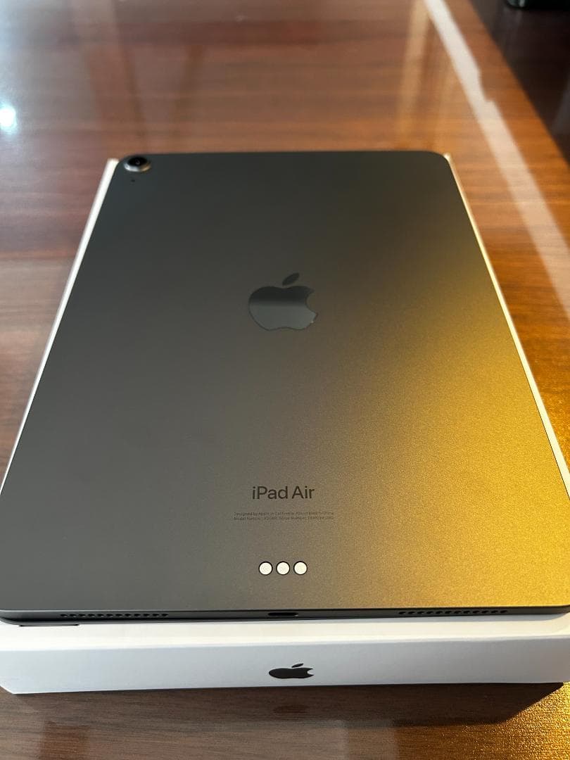 ♪*ク様 iPad Air 第5世代 256GB Wi-Fiモデル【スペースグレ