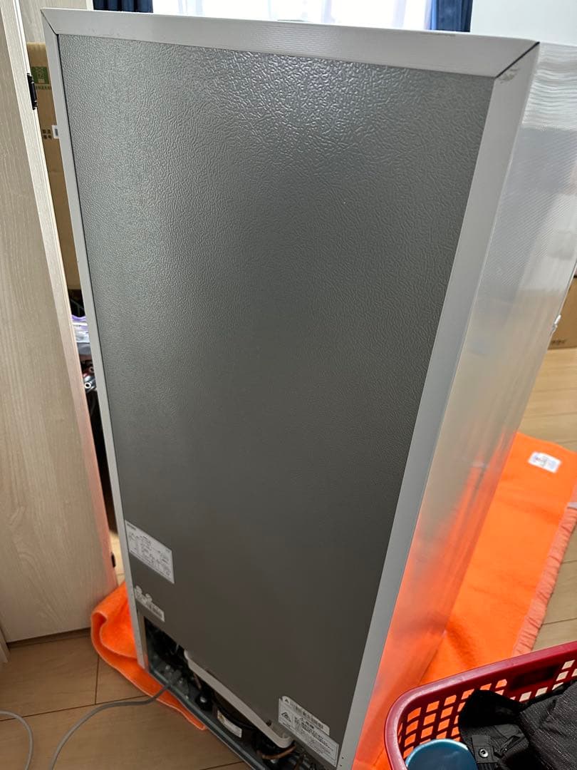 2019年製　冷蔵庫＆冷凍室　2ドア　130ℓ　 ガラス棚付き　Haier