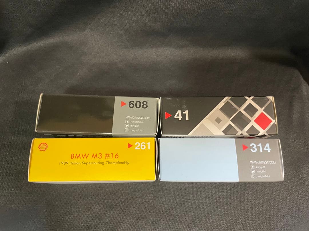 Mini GT 1/64 ミニカー 4台セット