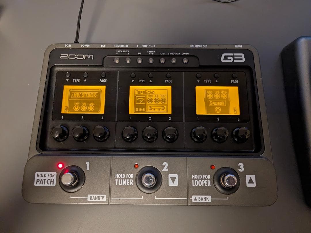 ZOOM G3 ギターエフェクター + FP02、おまけ付き