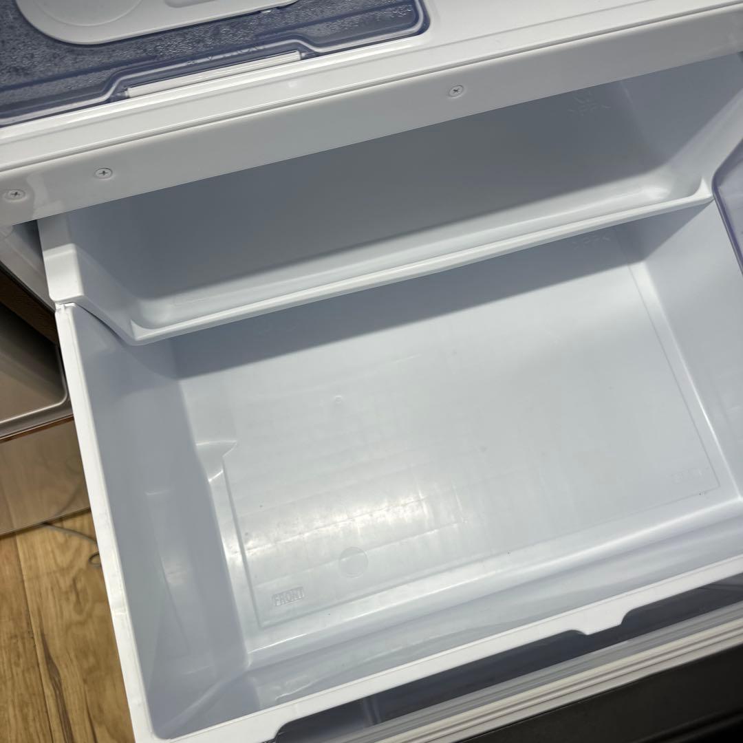 持ち帰り大歓迎　三菱　冷蔵庫　製氷付き　365L 2023年　大容量