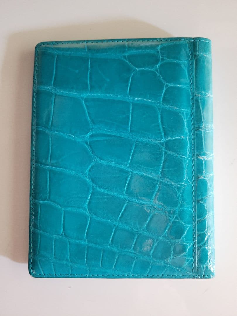 中古品 クロコダイル パスポートケース