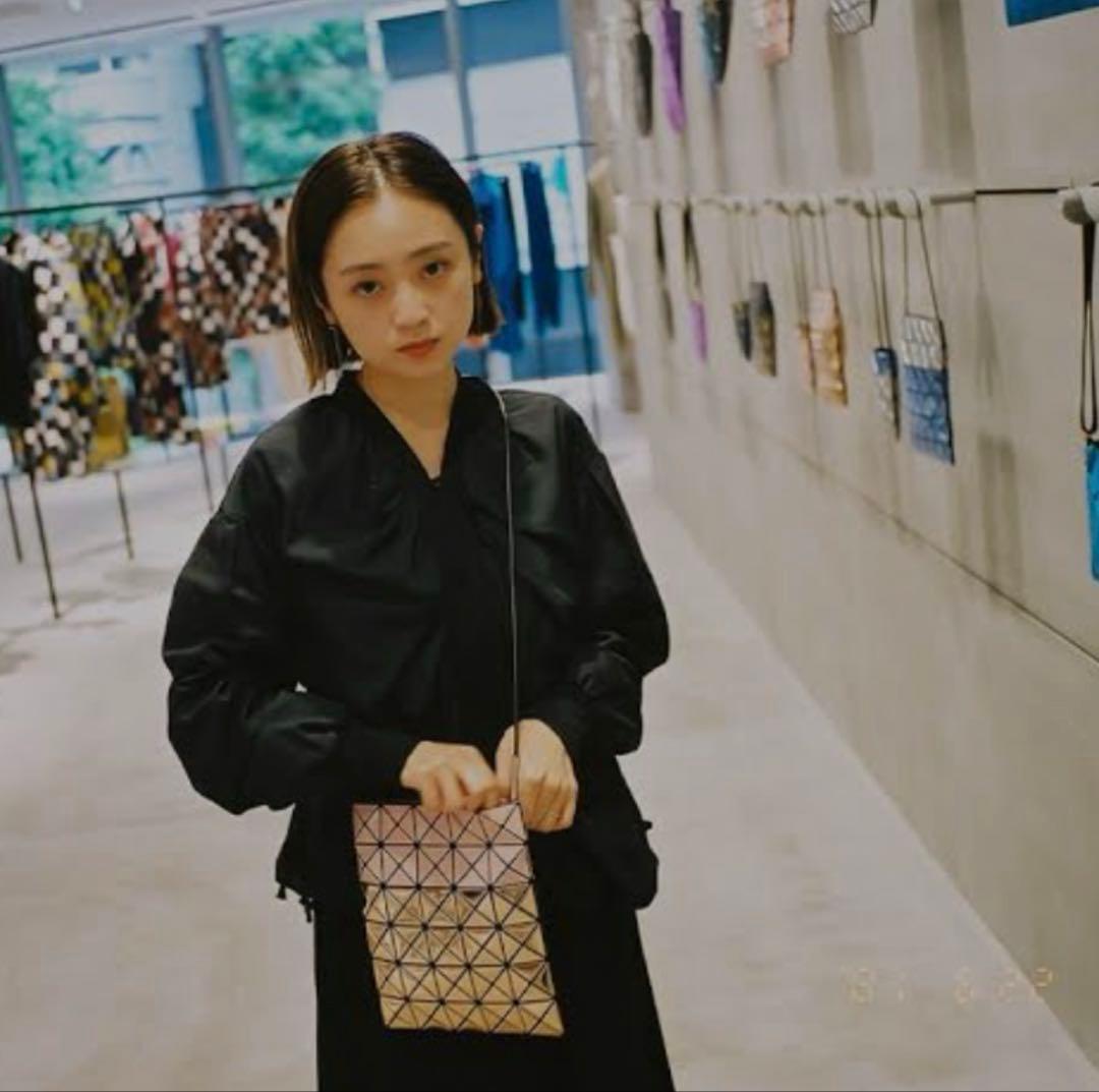 BAOBAOバオバオ プラチナムマーメイドショルダーバッグ