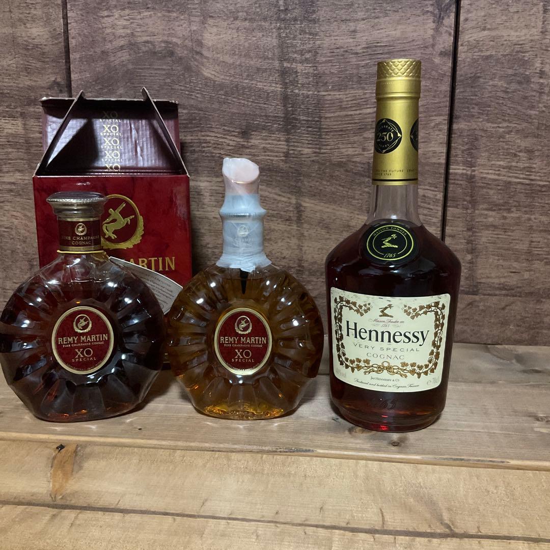 ブランデー　レミーマルタンXO SP ヘネシーベリーSP 1本訳あり