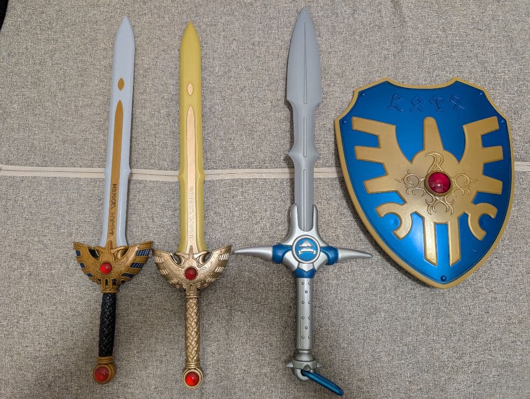ドラゴンクエスト ロトの剣 ロトの盾 はぐれメタルの剣 セット