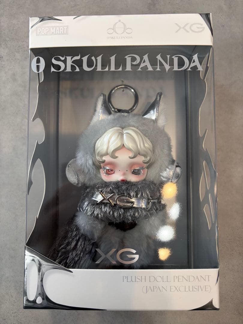 SKULL PANDA XGコラボ ぬいぐるみペンダント　popmart