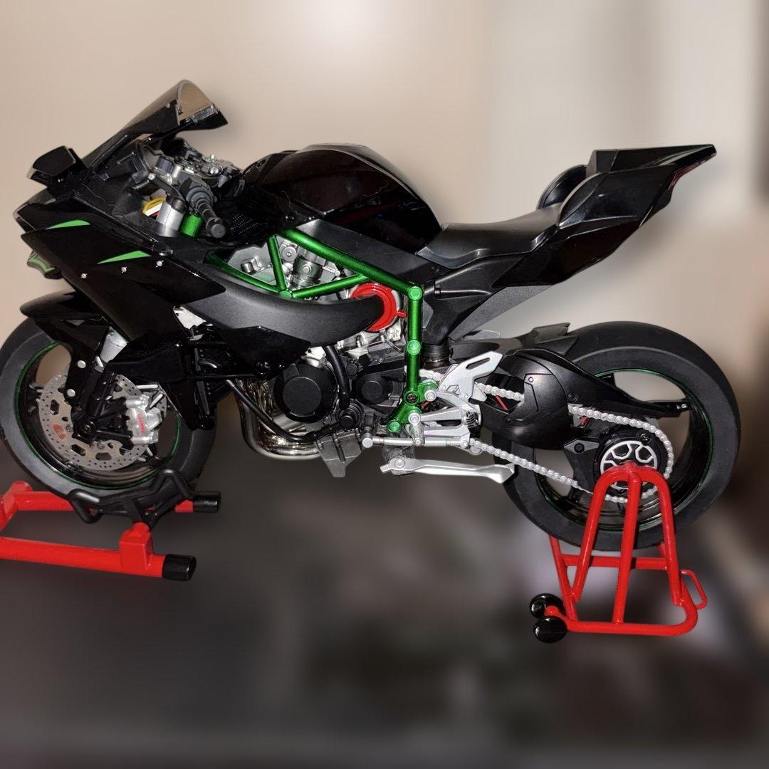 kawasaki Ninja H2R 1:6スケール ギミックあり