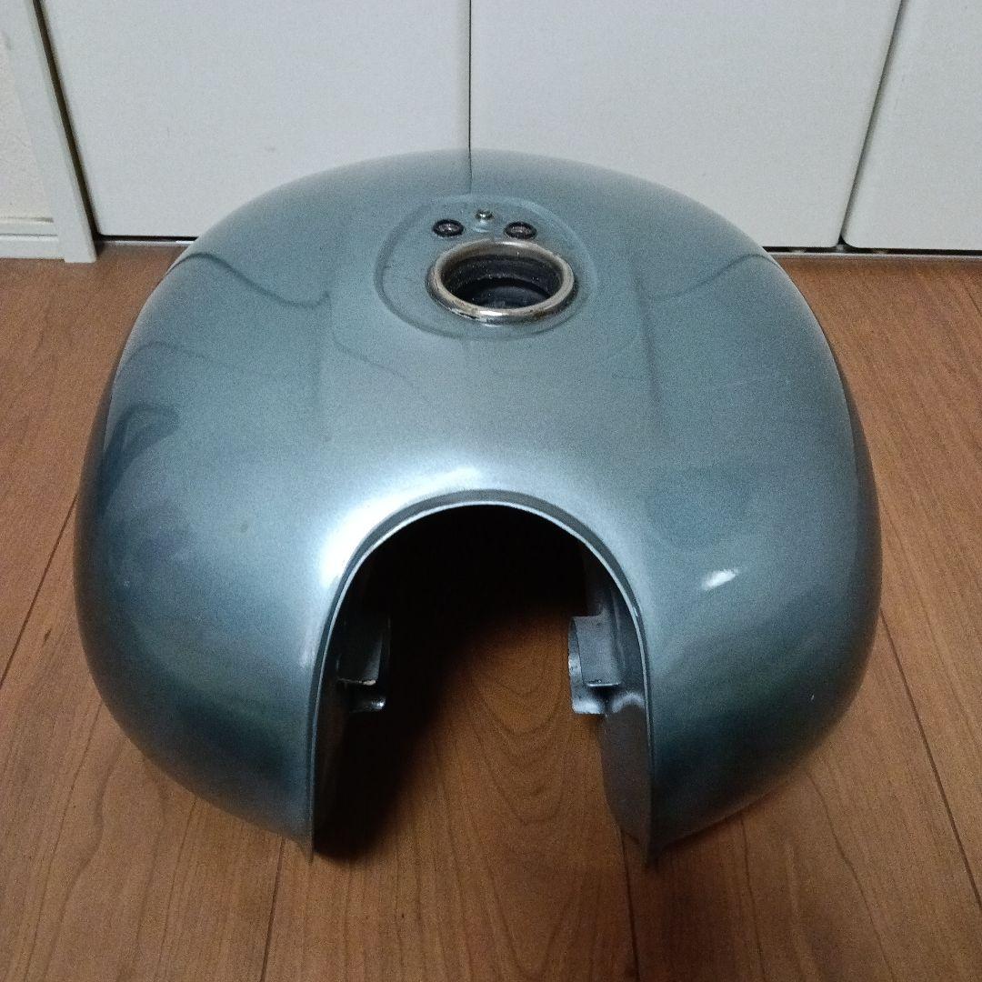 バイクタンク 　エストレヤRS用　リキッドシルバーメタリック　キャブレター車用