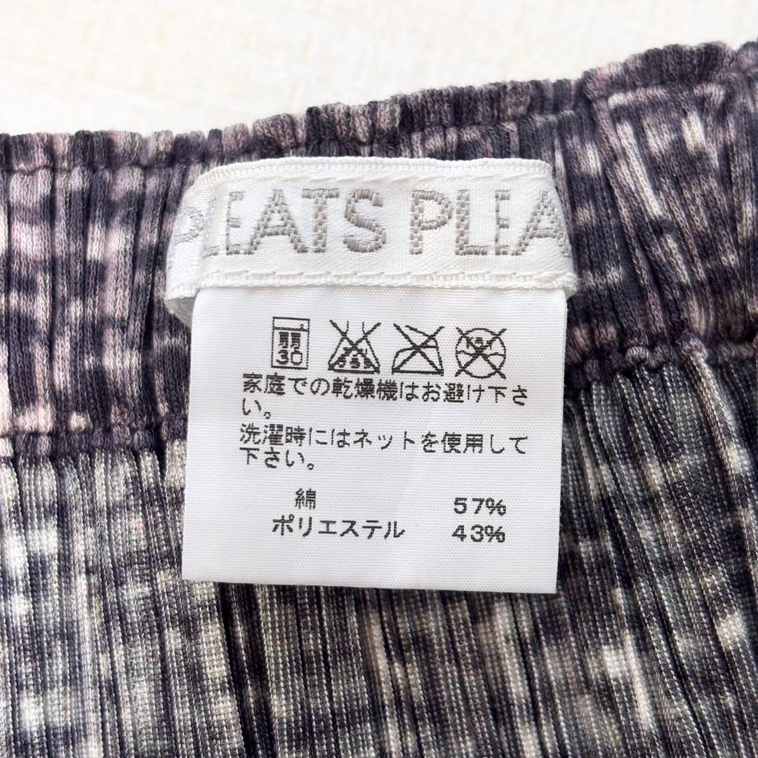 美品　プリーツプリーズ　ひざ丈スカート　総柄　ブラウン　サイズ3