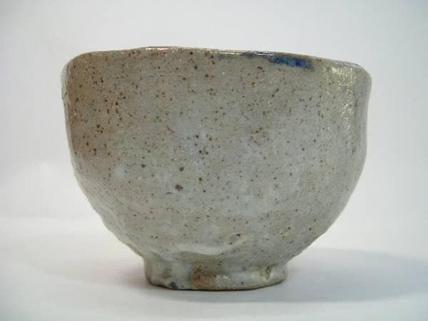 茶碗■「福田常雄作」 扁 ゆがみ白雪釉抹茶碗 箱 小振り 白釉 お茶道具 作家物