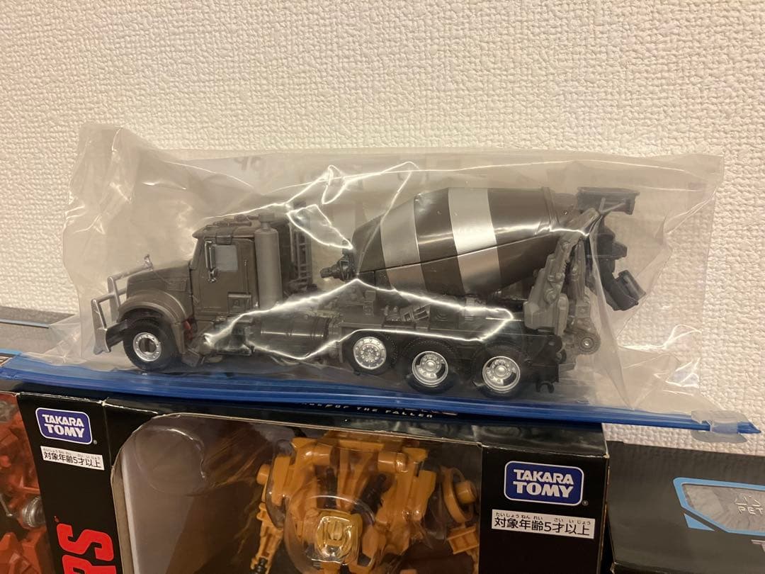 【最終値下げ】トランスフォーマー　スタジオシリーズ　デバステーターセット