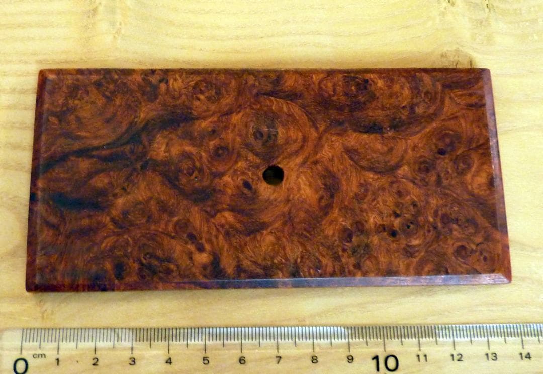 稀少カリン瘤材で作った机上サイズのインクブロッター（吸取器）L-RRR01