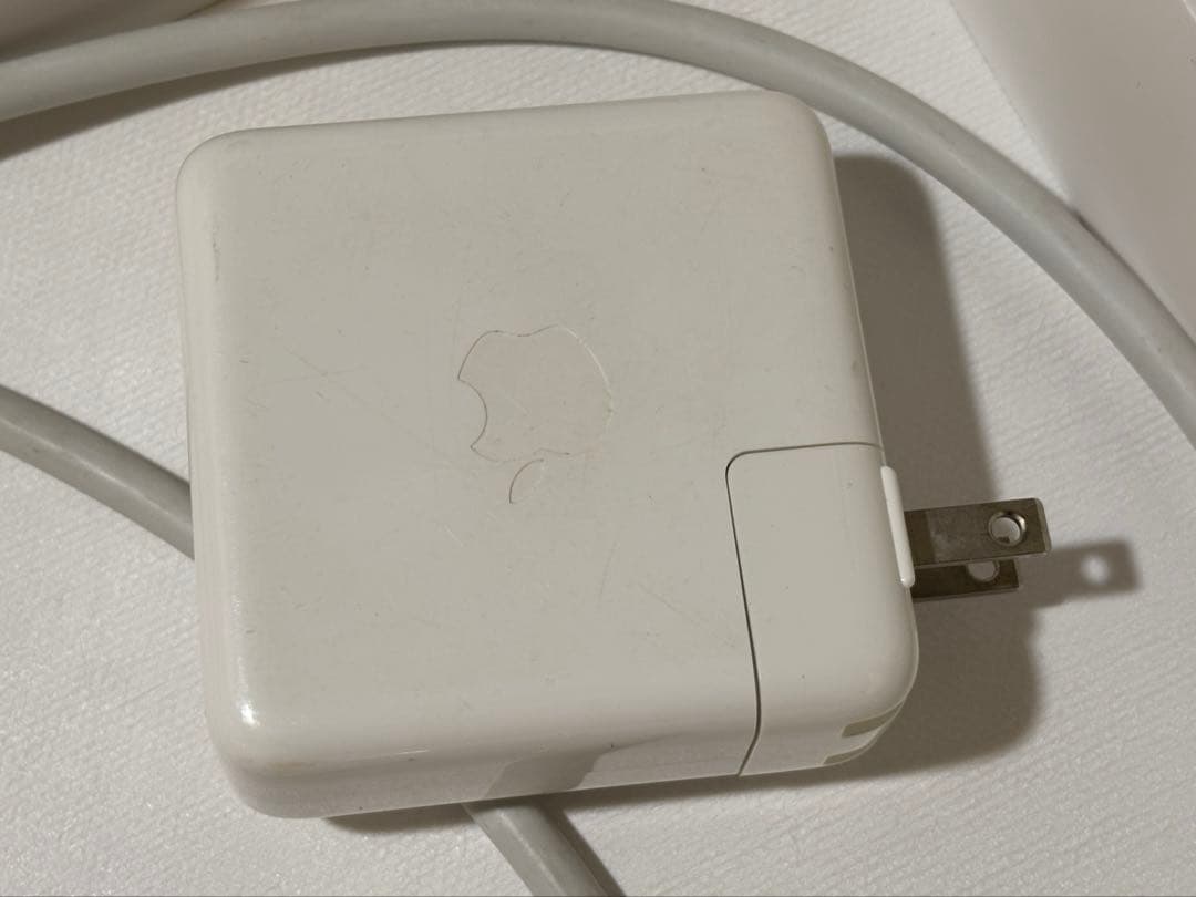 Apple MacBook Pro スペースグレー 2019 13インチ