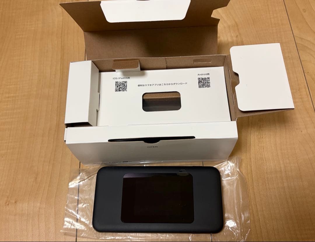 ルーター・ネットワーク機器 WiMAX Speed Wi-Fi DOCK 5G 01