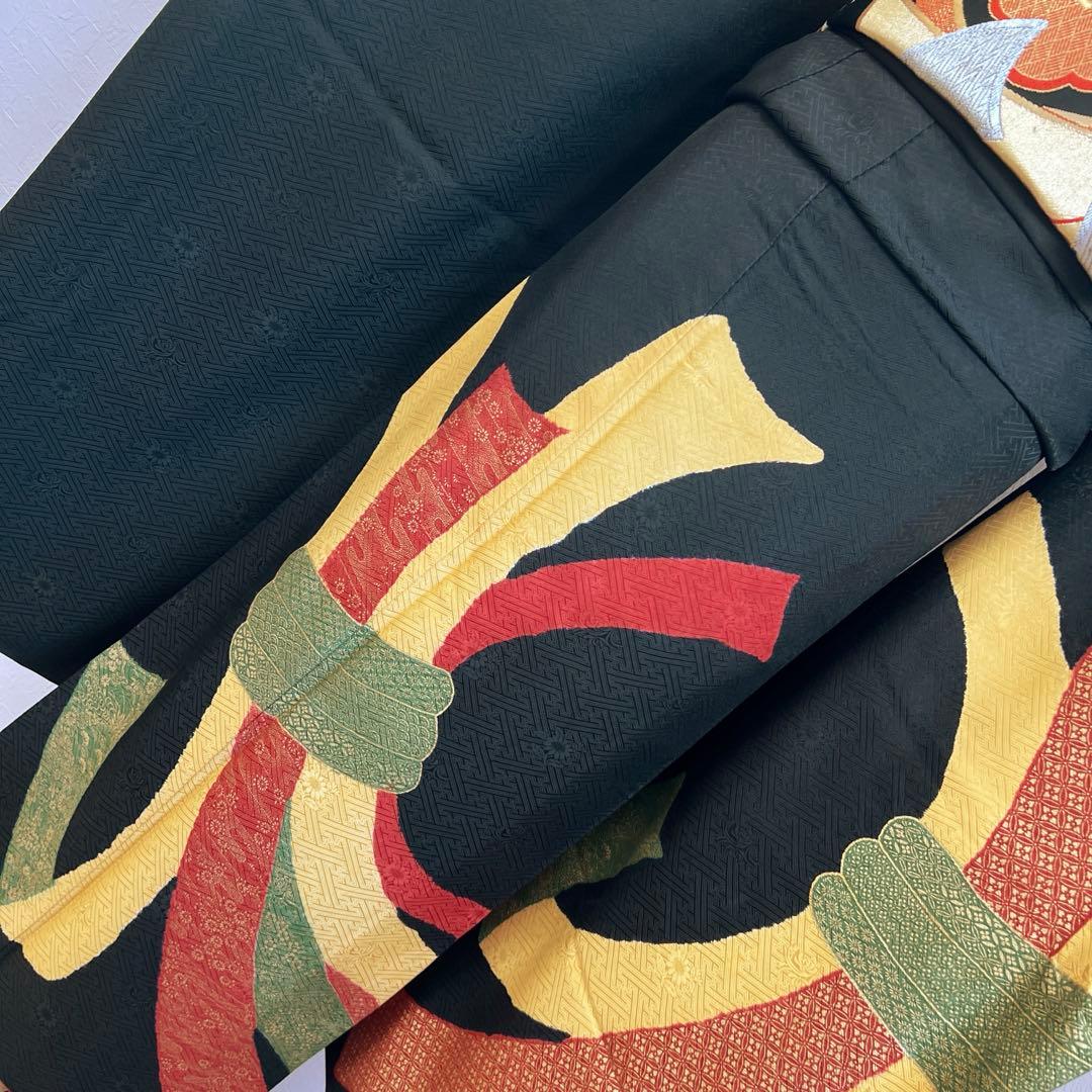 449 振袖フルセット 正絹 黒 赤 黄 緑 束ね熨斗 シンプル クール シック