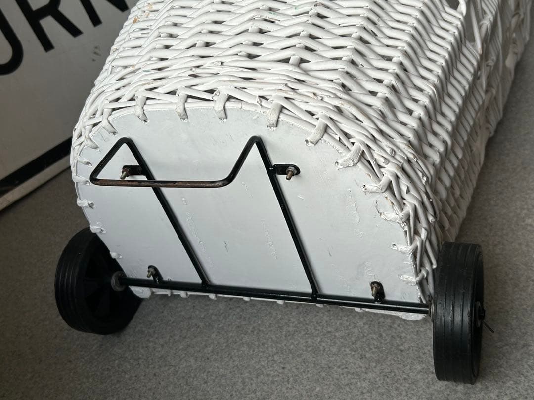 アンティーク　ビンテージ　籐　ラタン　ショッピングカート　バスケット　カゴ　かご