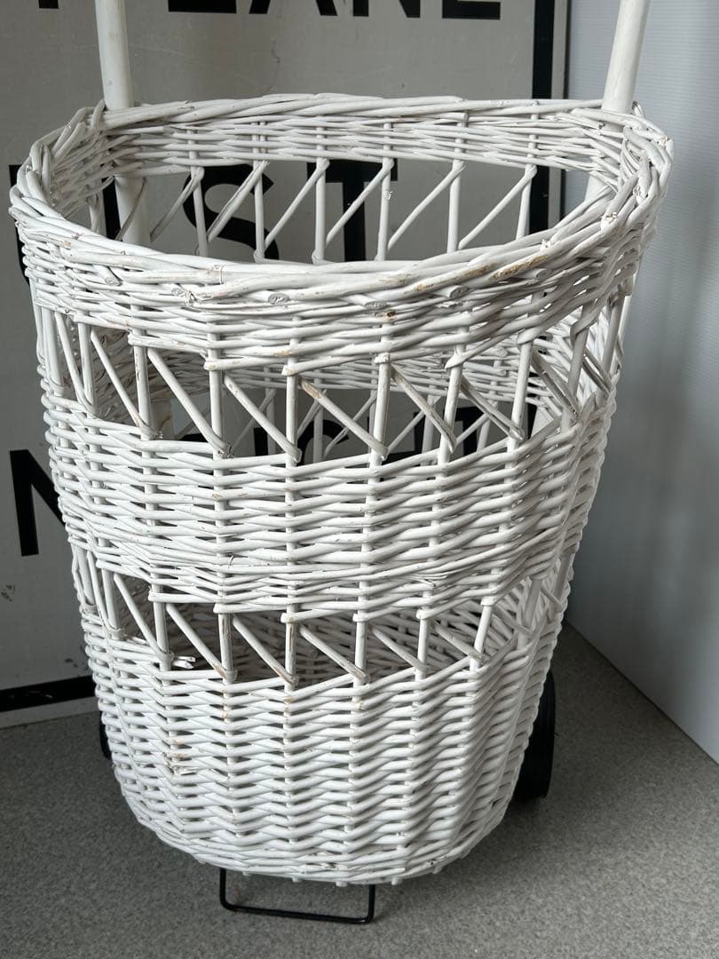 アンティーク　ビンテージ　籐　ラタン　ショッピングカート　バスケット　カゴ　かご
