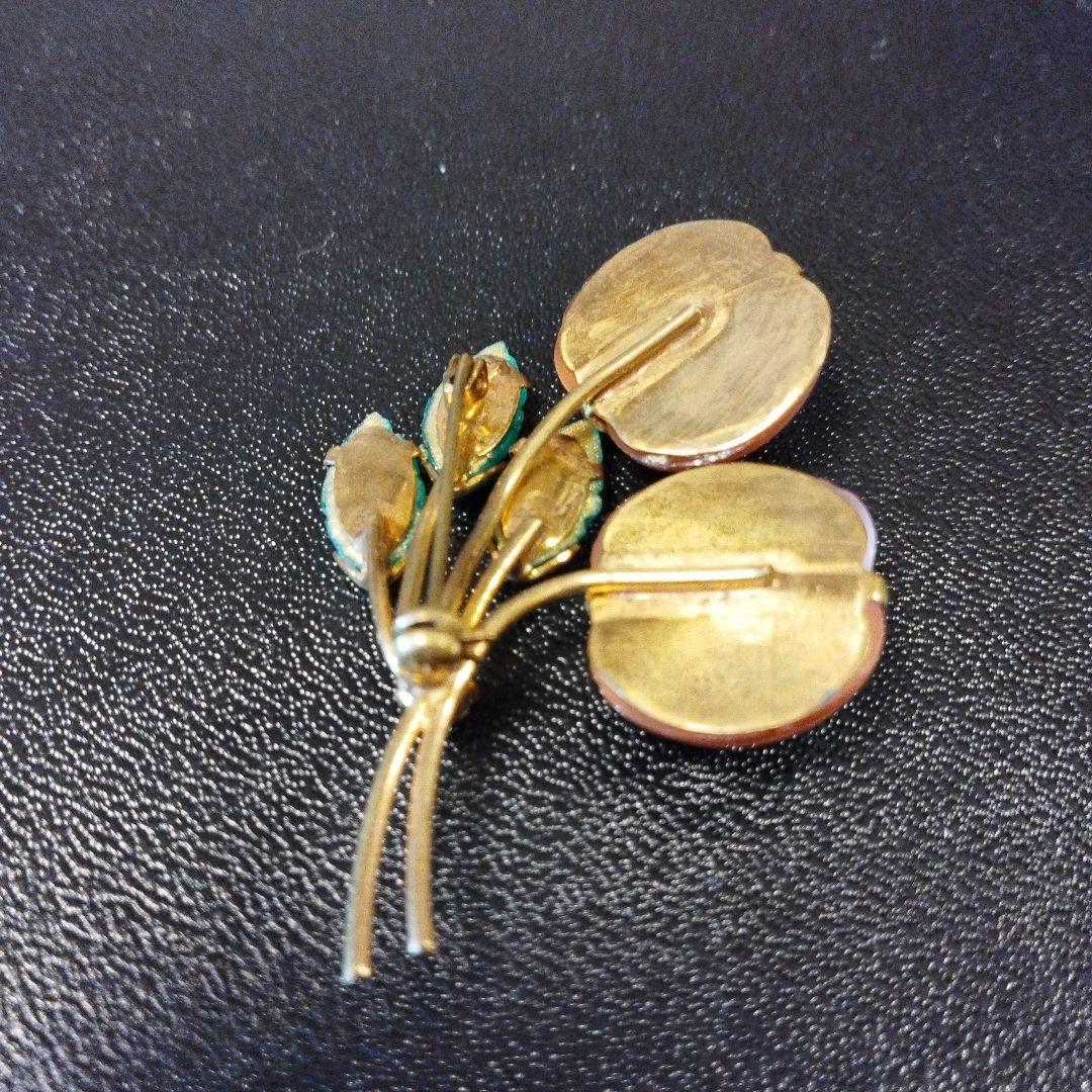 AUSTRIA フルーツ ブローチ アップル①