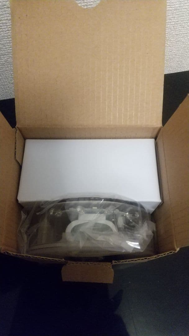 ドンペリシャンパンクーラー ピカピカ光ります。 新品未使用品