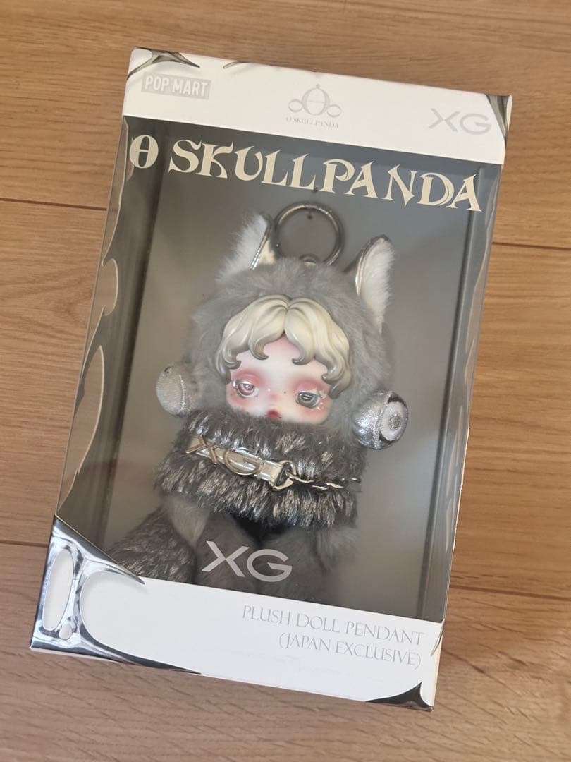 POPMARTskullpanda XG コラボ日本限定 ぬいぐるみペンダント