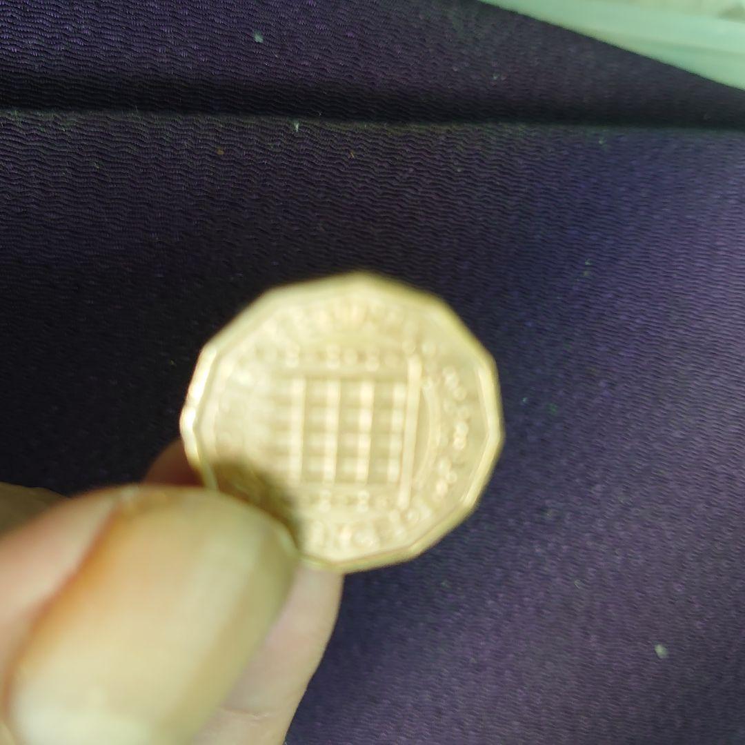 エリザべス女王3ペンス