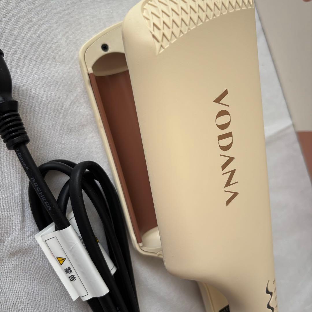 VODANA トリプルフローウェーブアイロン　32mm